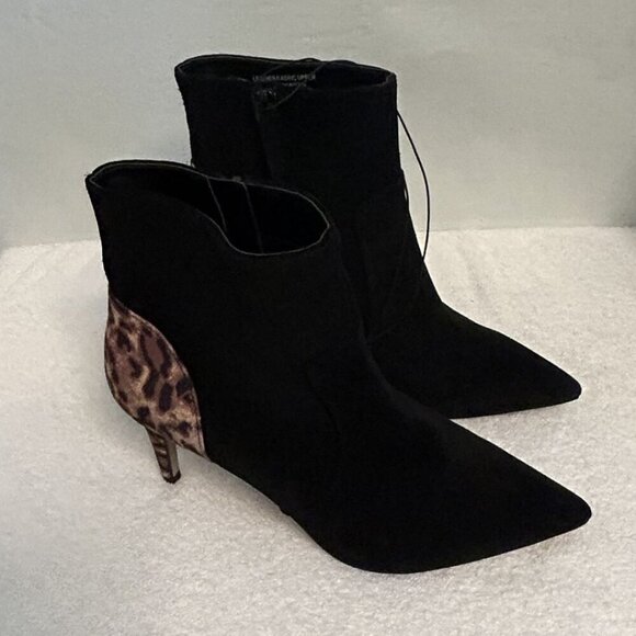 Violet & Red Shoes - NWOB Violet & Red Quintin Black and Leopard Print Suede Heeled Booties 8.5